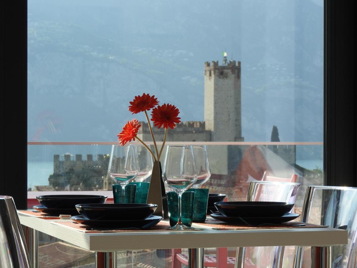 Blue Sky Garda - Sunset Apartment Malcesine Exterior photo